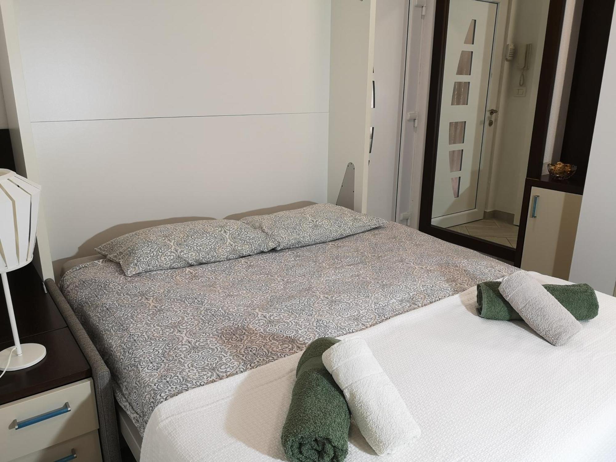 Apartments Zababa ピラン エクステリア 写真